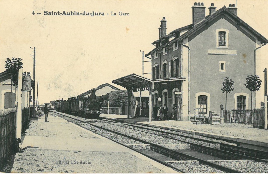 gare et train.jpg